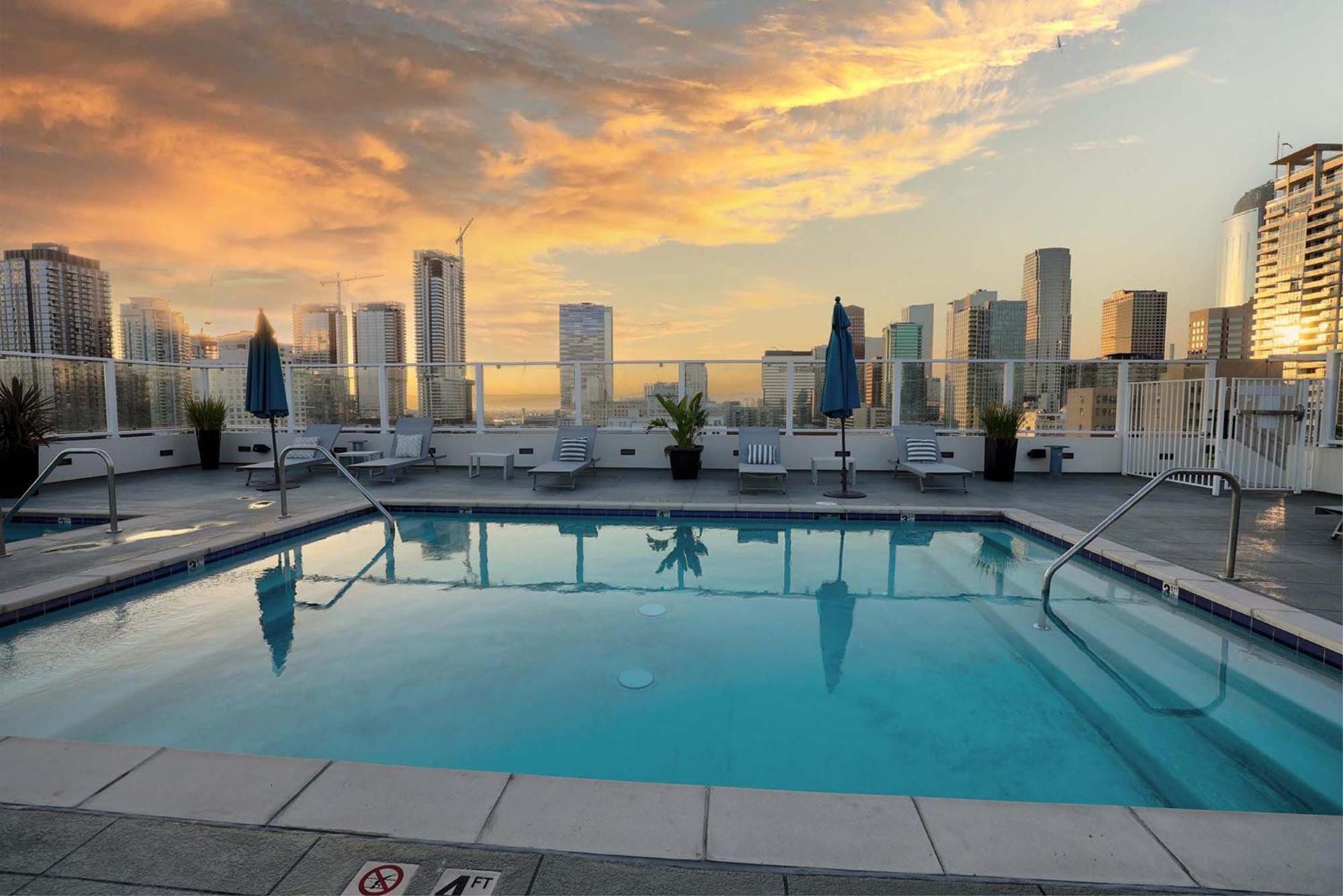 Nyc Styled Loft In Dtla, Sleeps 4 With Free Parking! Apartment Лос Анджелис Екстериор снимка