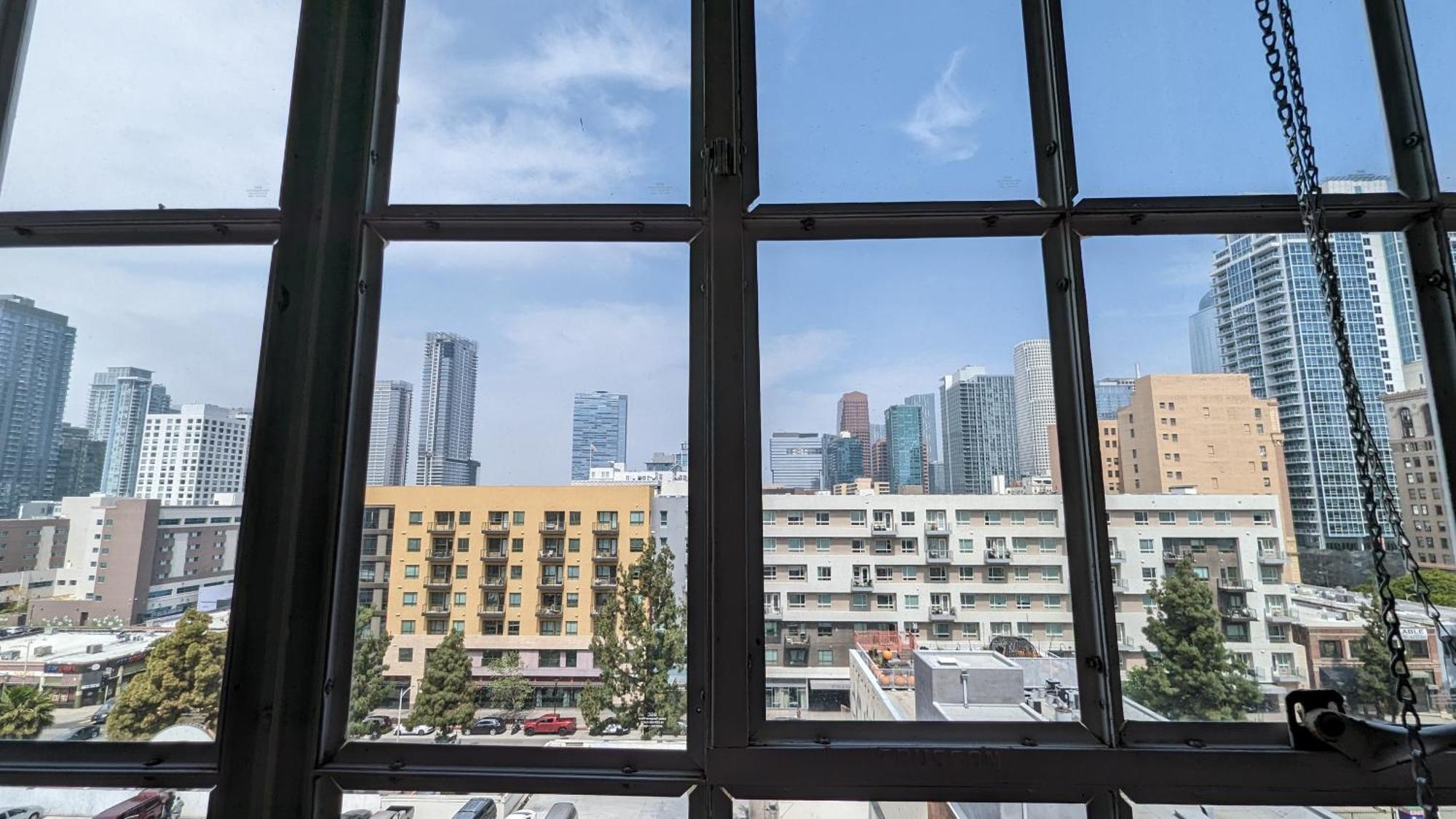 Nyc Styled Loft In Dtla, Sleeps 4 With Free Parking! Apartment Лос Анджелис Екстериор снимка